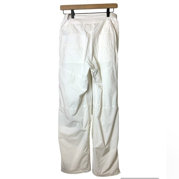 NWOT FREE PEOPLE MOVEMENT SHRED IT SKI PANT IN PAINTED WHITE. SIZE XS - Picture 3 of 13